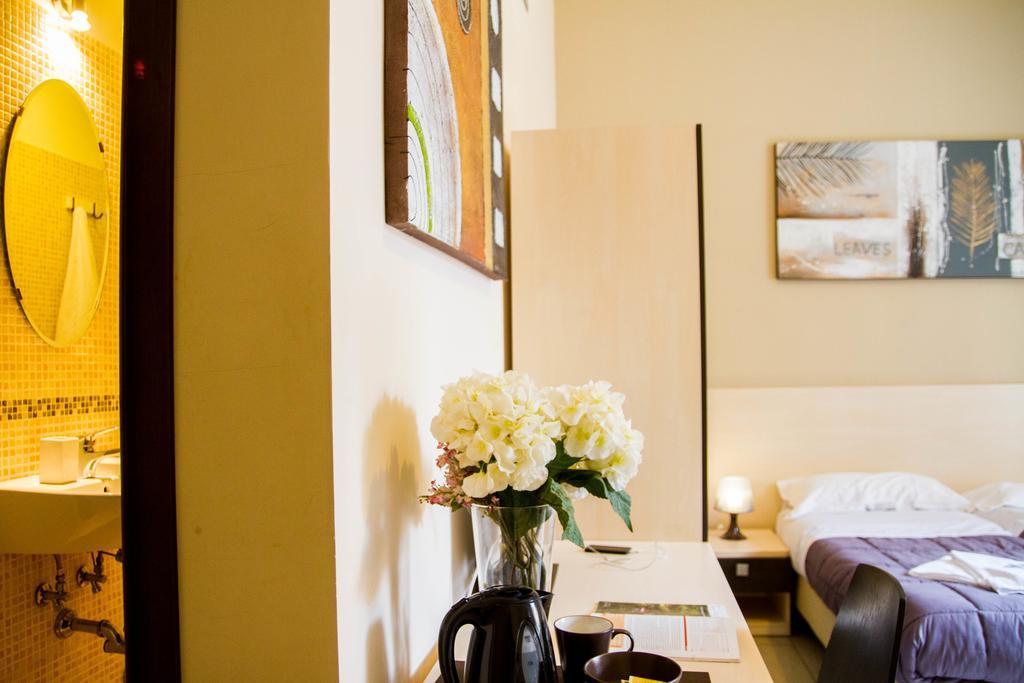 Mosaic Central Guest House Rome Room photo