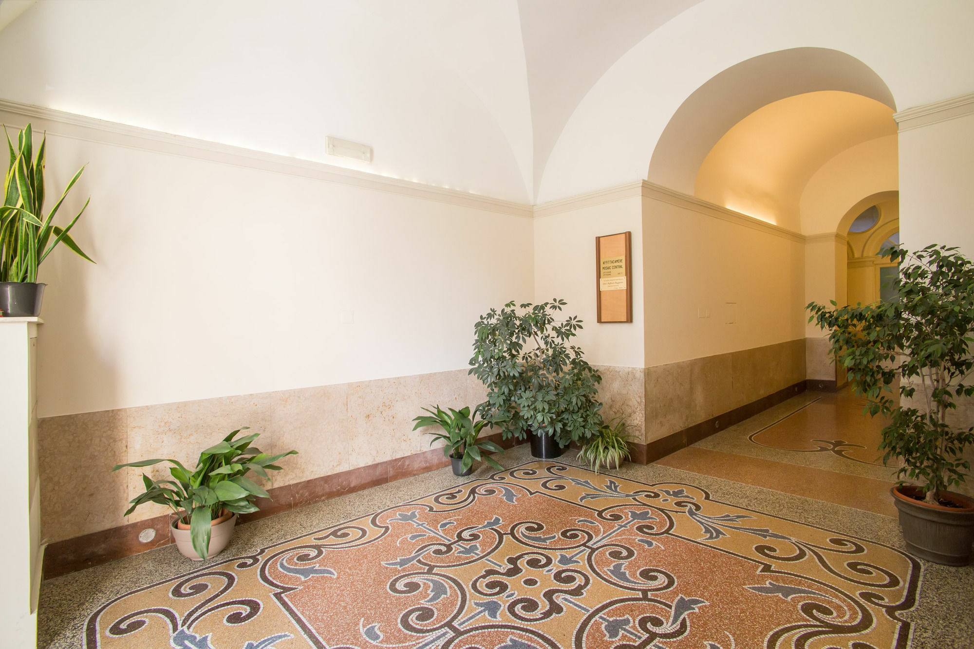 Mosaic Central Guest House Rome Exterior photo
