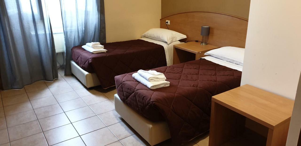 Mosaic Central Guest House Rome Exterior photo